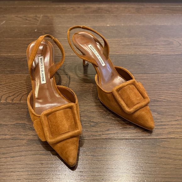 MANOLO BLAHNIK Maysli 70 suede slingback pumps - Picture 3 of 4
